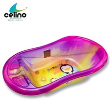 Große Neugeborene Baby